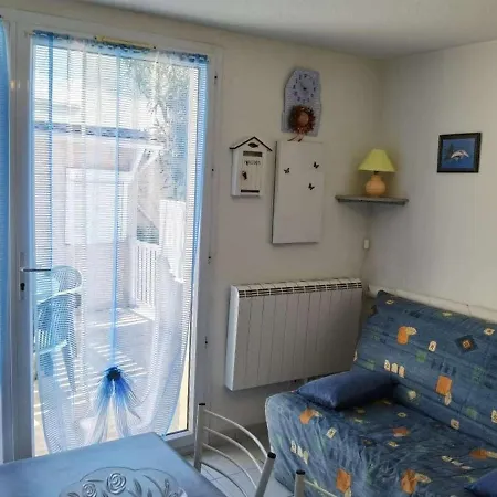 Feriehus Maison 3 Pieces, 5 Couchages Avec Terrasse Et Piscine, Parking Prive, A - Fr-1-326-705 Marseillan (Herault)