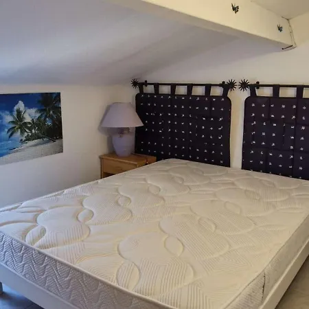 Holiday home Maison 3 Pieces, 5 Couchages Avec Terrasse Et Piscine, Parking Prive, A - Fr-1-326-705 Marseillan (Herault)