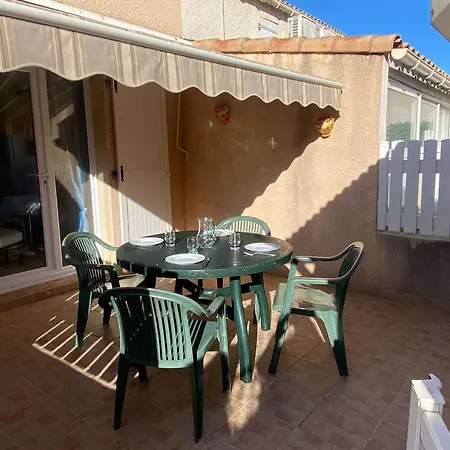Maison 3 Pieces, 5 Couchages Avec Terrasse Et Piscine, Parking Prive, A - Fr-1-326-705 Feriehus *